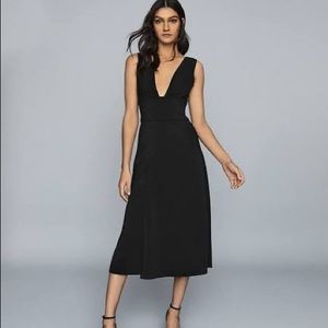 REISS ADELE PLUNGE NECKLINE MIDI DRESS